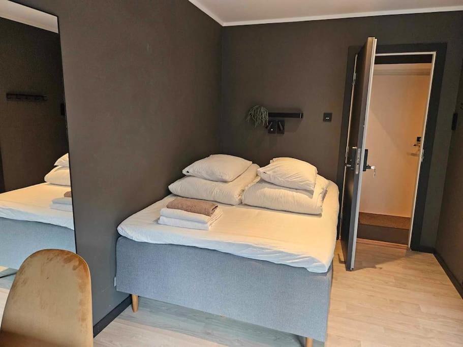 A Cheaper Option To Hotel Олесунн Екстер'єр фото
